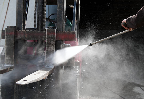 Best Parking Lot and Garage Cleaning  in Kentfield, CA